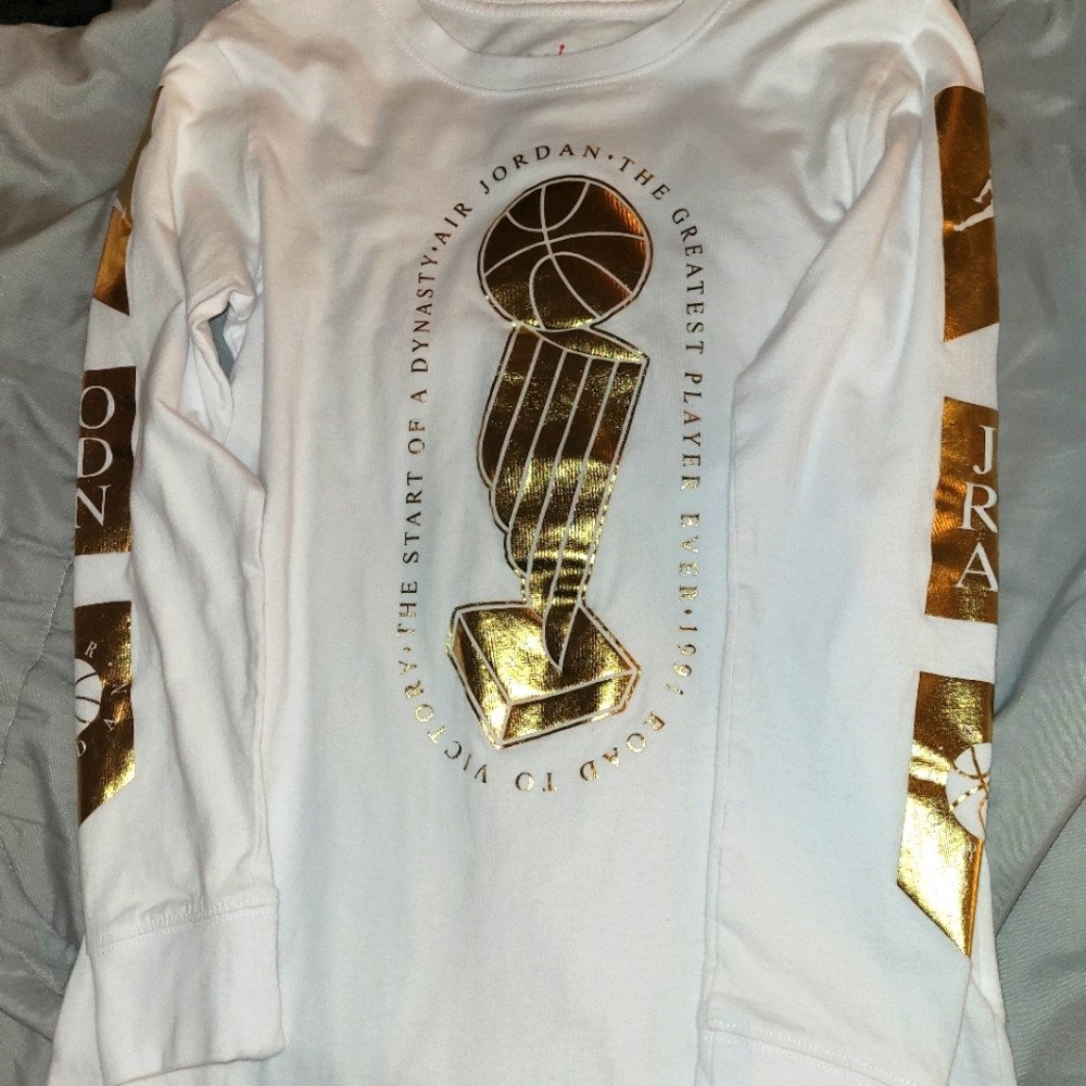 Great condition Jordan boys tee